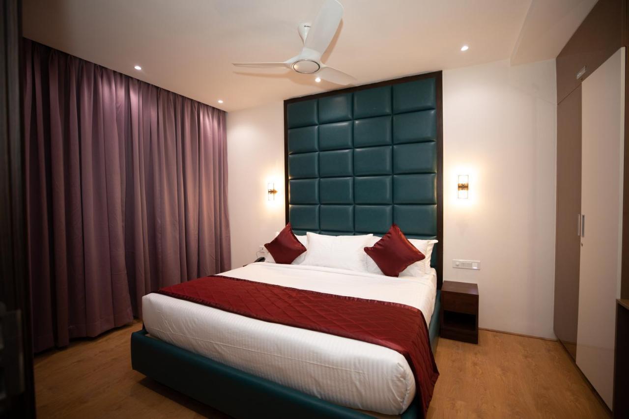Hotel Silver Cle Hyderabad Exteriör bild
