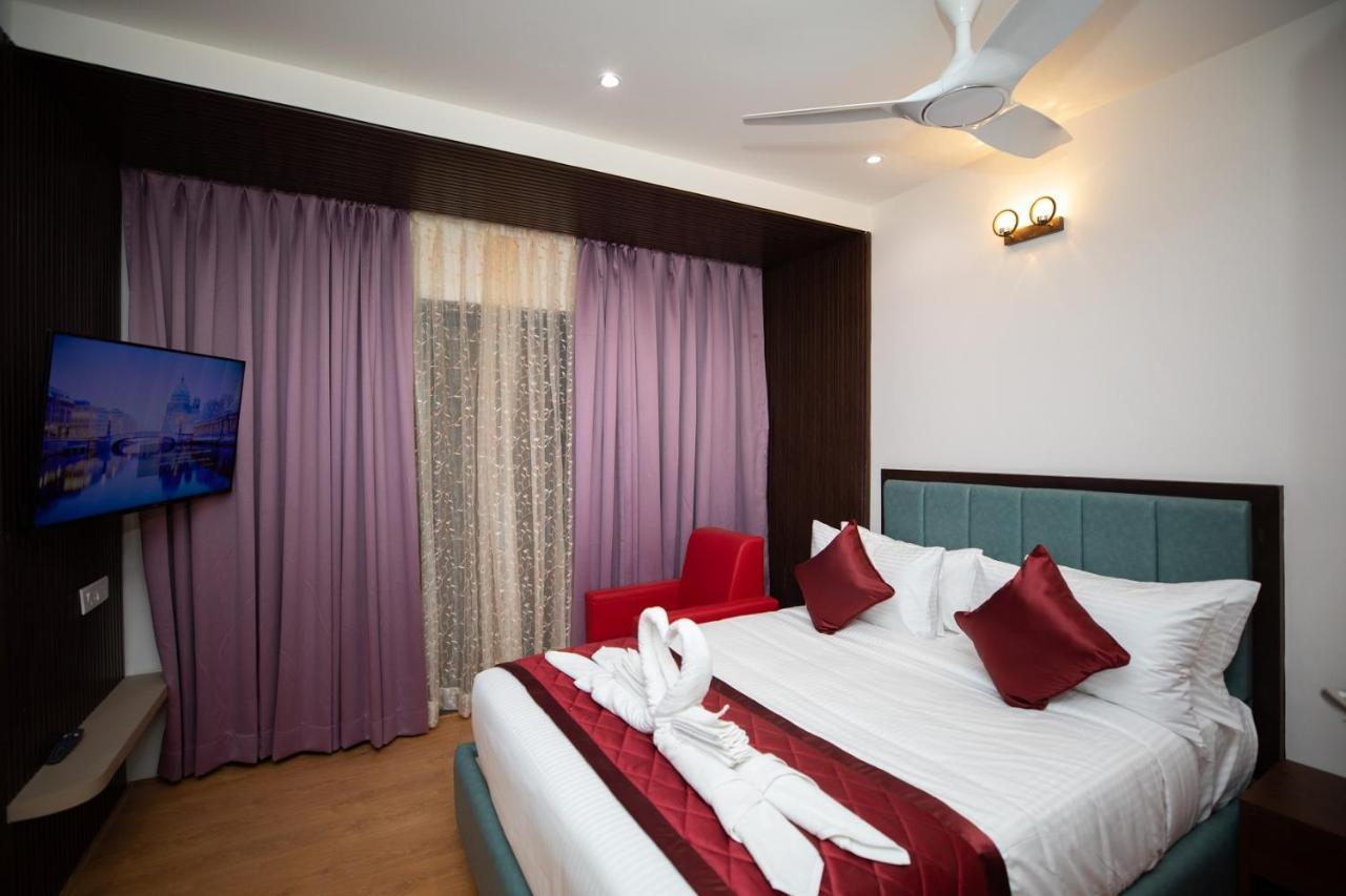Hotel Silver Cle Hyderabad Exteriör bild