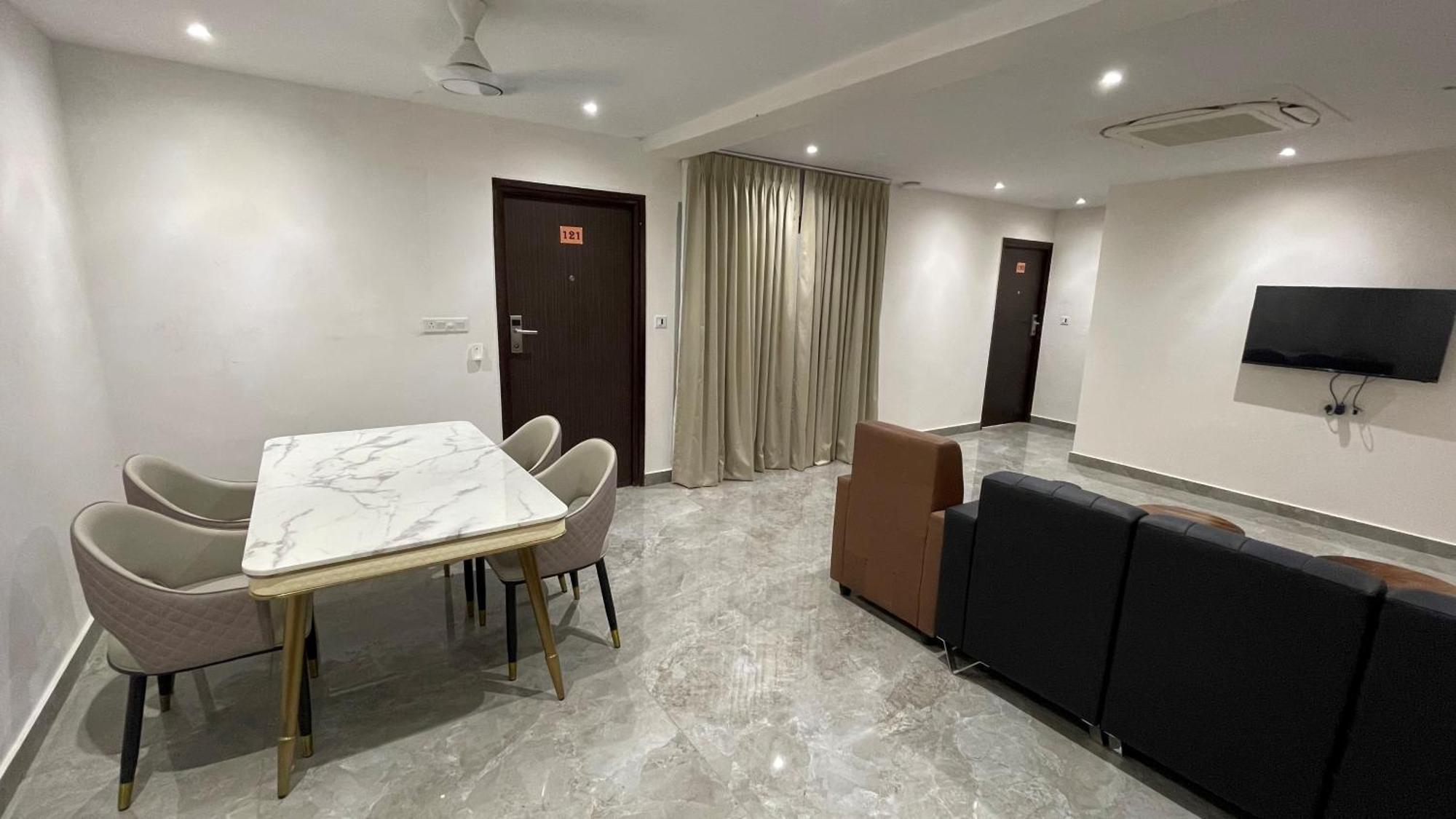 Hotel Silver Cle Hyderabad Exteriör bild